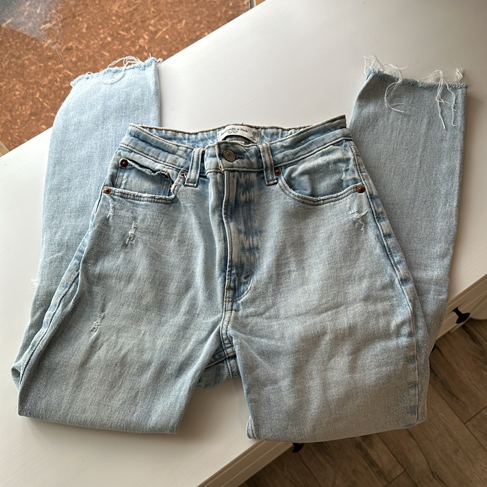 Abercrombie & Fitch The Skinny High Rise Jeans Curve Love 25S